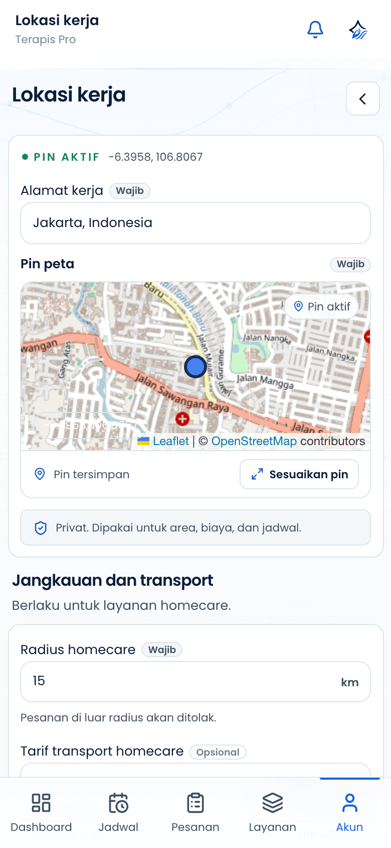 Halaman lokasi kerja dengan alamat, pin, dan radius terisi